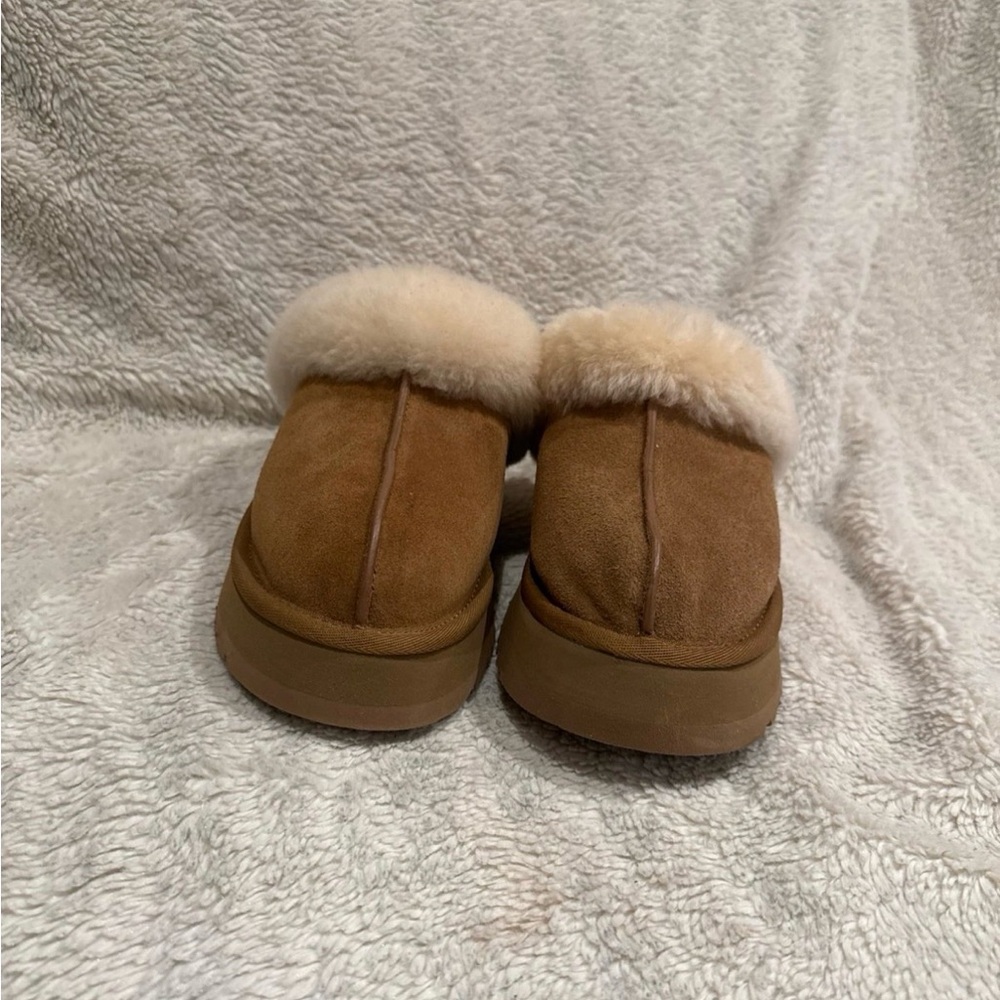 UGG slippers - Picture 2 of 6